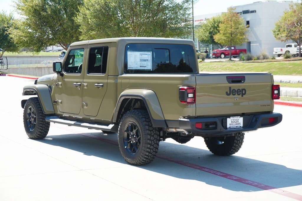 New Car 2025 Jeep Gladiator  Sport For Sale Under $50,000 In Weatherford, Texas