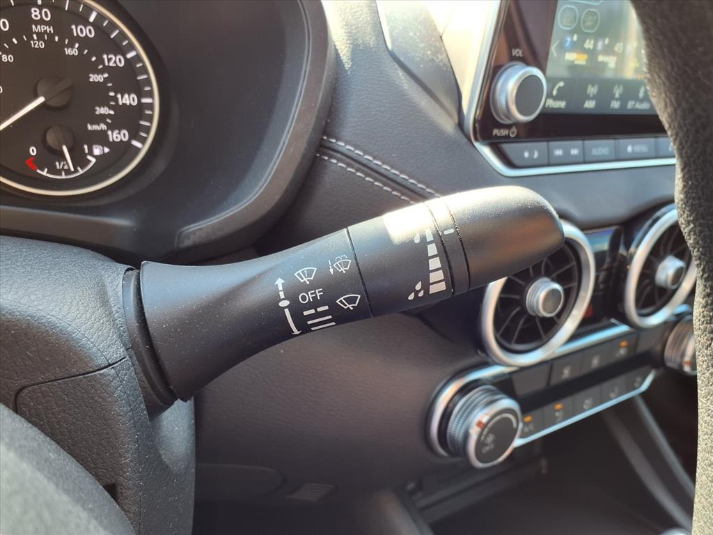 2024 Nissan Sentra SV - 11