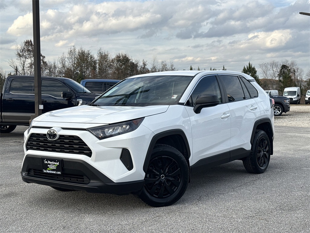 2022 Toyota RAV4 LE FWD