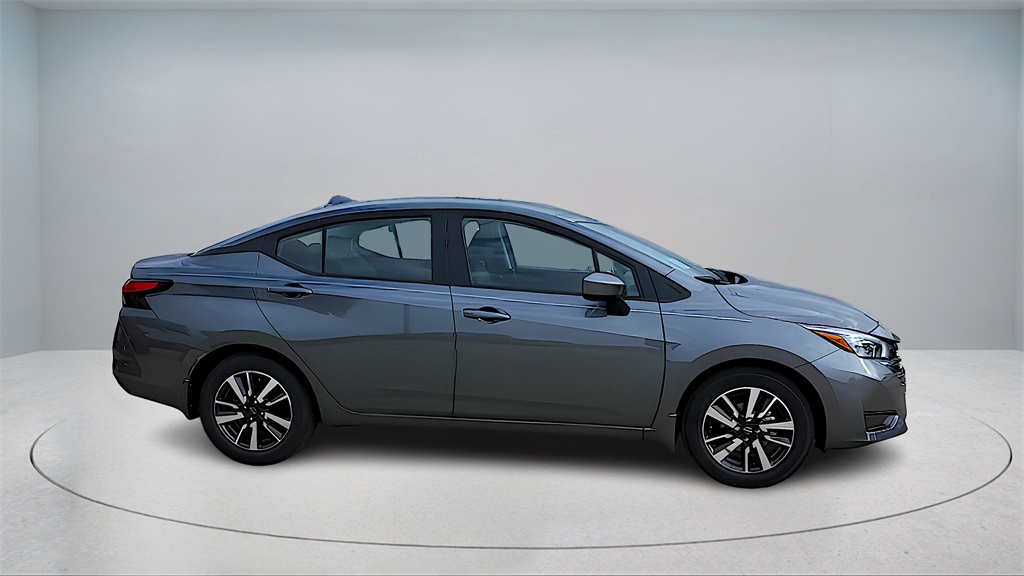 2025 Nissan Versa