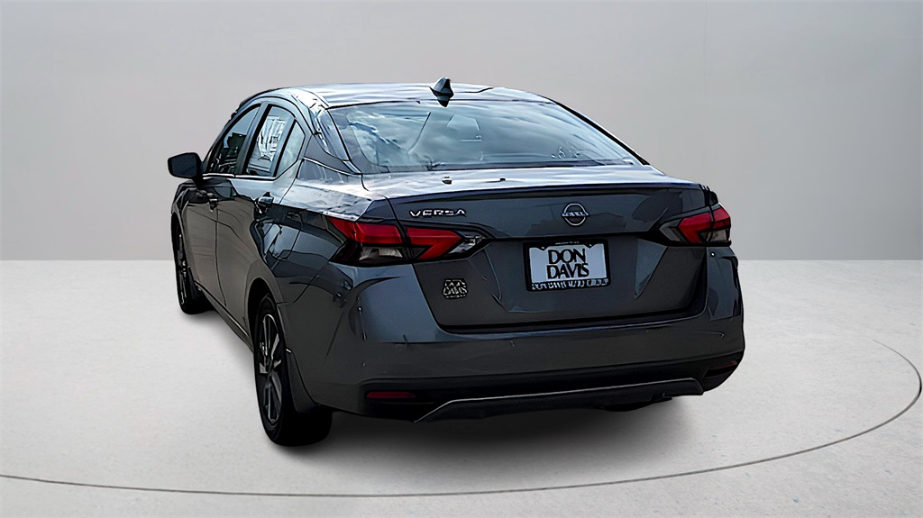 2025 Nissan Versa