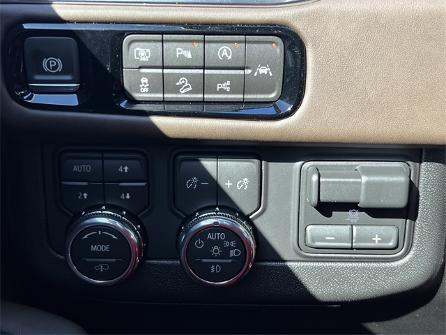 2026 GMC Yukon XL Denali Ultimate White at Big Star Buick GMC