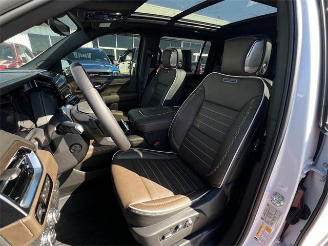 2026 GMC Yukon XL Denali Ultimate White at Big Star Buick GMC