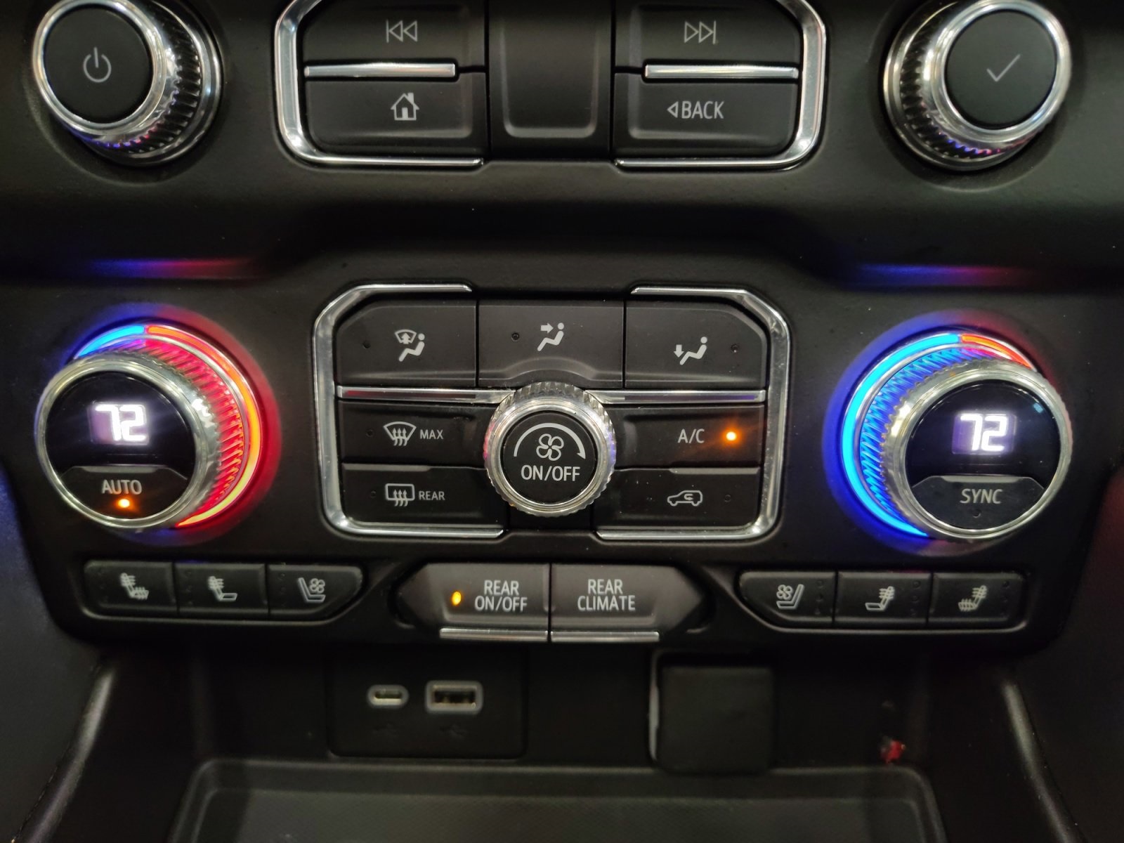 Used Car 2021 Gmc Yukon  Slt For Sale Under $35,000 In San Antonio, Texas