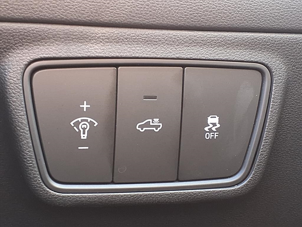 2022 Hyundai Santa Cruz Limited Blue at Bayway Cadillac Southwest