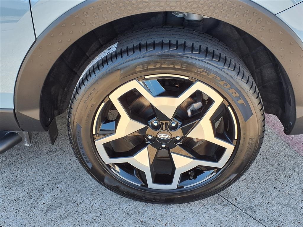 2022 Hyundai Santa Cruz Limited Blue at Bayway Cadillac Southwest