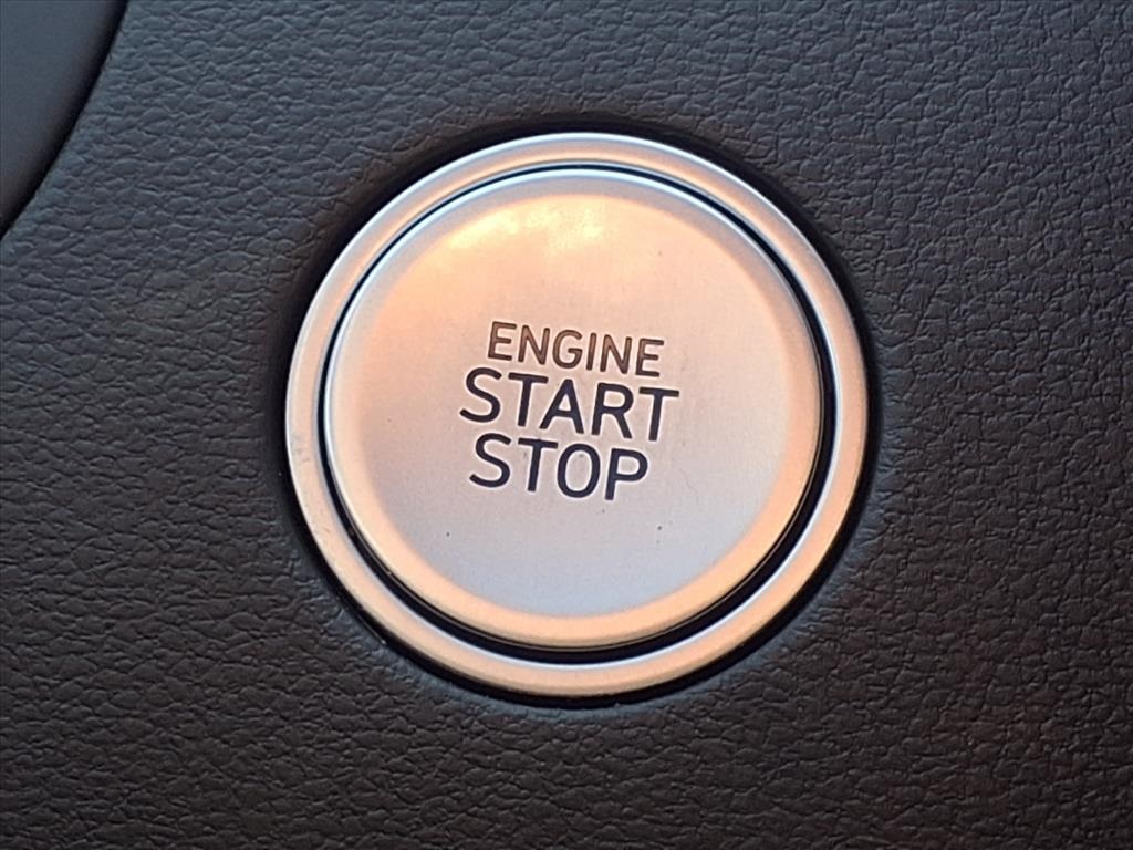 2022 Hyundai Santa Cruz Limited Blue at Bayway Cadillac Southwest