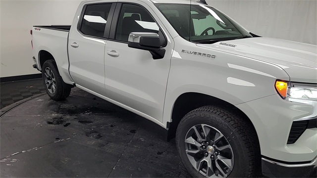 2025 – Chevrolet – Silverado 1500