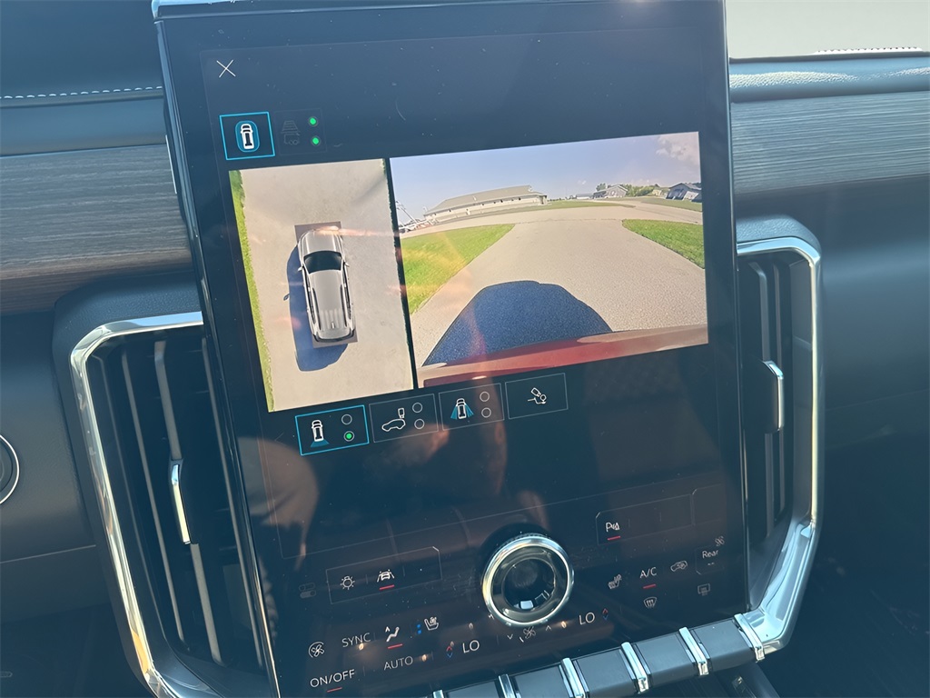 2024 GMC Acadia