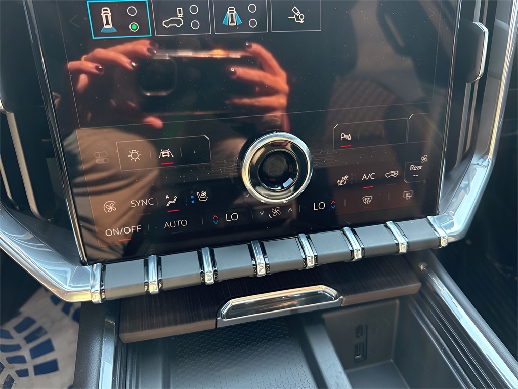 2024 GMC Acadia