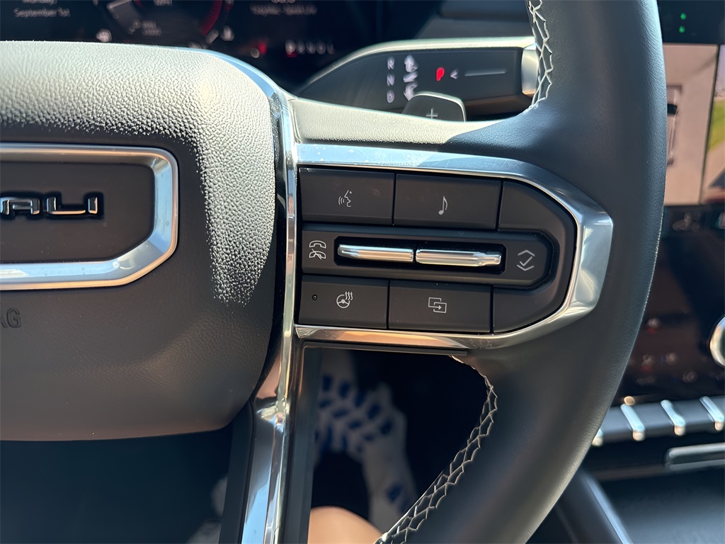 2024 GMC Acadia