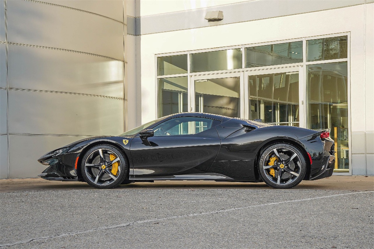 Used Car 2023 Ferrari Sf90 Spider  Base For Sale Under $620,000 In Austin, Texas