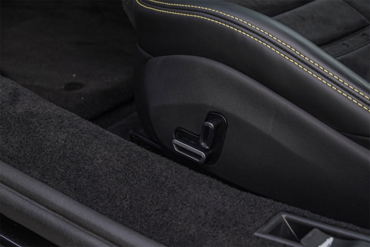 Used Car 2023 Ferrari Sf90 Spider  Base For Sale Under $620,000 In Austin, Texas