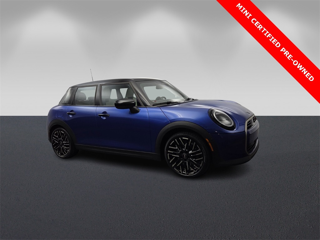 2025 MINI Cooper S Signature Trim 4-door Hatchback