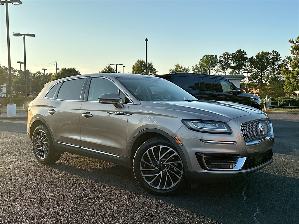 2019 Lincoln Nautilus Reserve