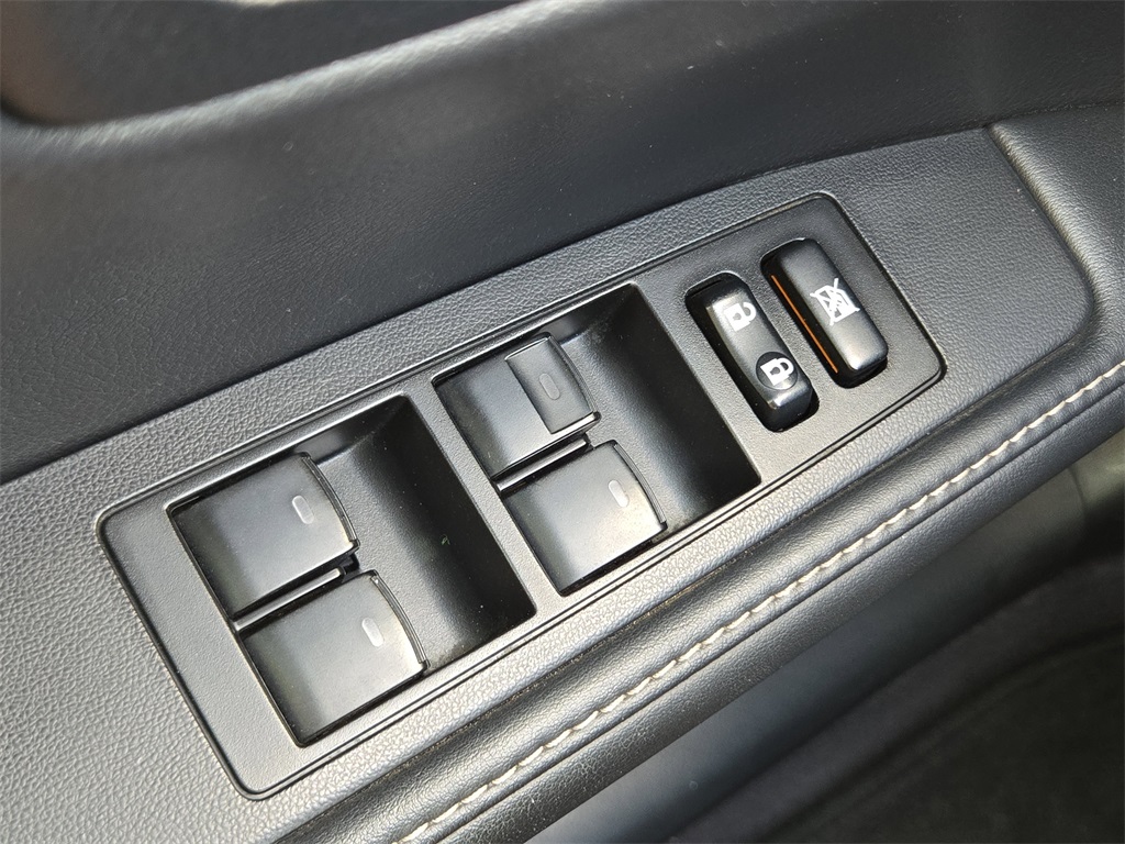 2015 Lexus ES 300h Gray at Emmons Autoplex