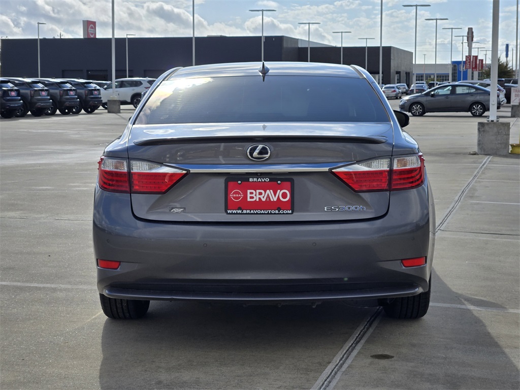 2015 Lexus ES 300h Gray at Emmons Autoplex