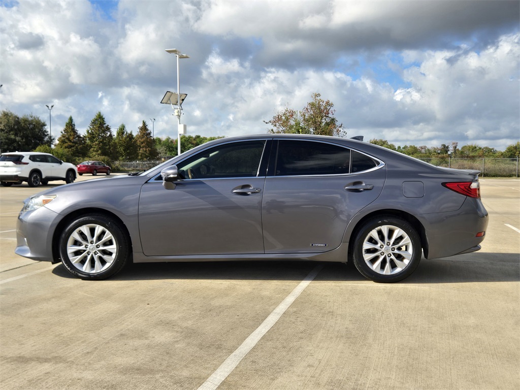 2015 Lexus ES 300h Gray at Emmons Autoplex