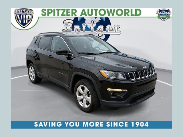 Diamond Black Crystal Pearlcoat 2019 Jeep Compass SUV / Crossover Four-Wheel Drive 9-Speed Automatic