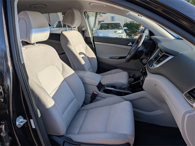 2016 Hyundai Tucson SE Gray at Autostrade
