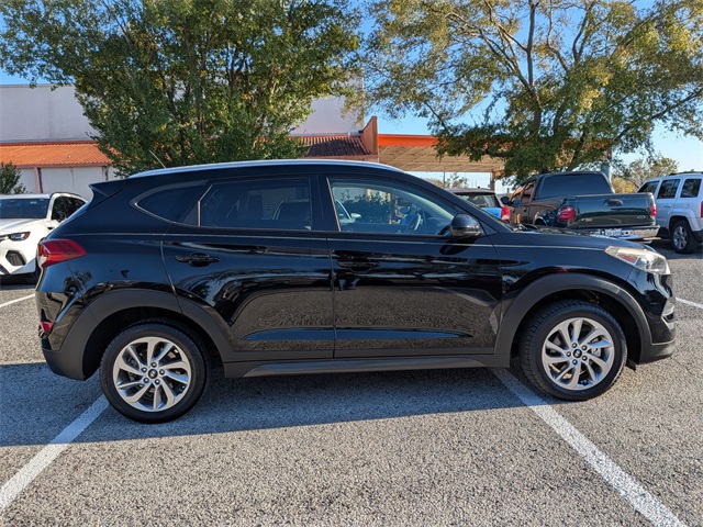 2016 Hyundai Tucson SE Gray at Autostrade