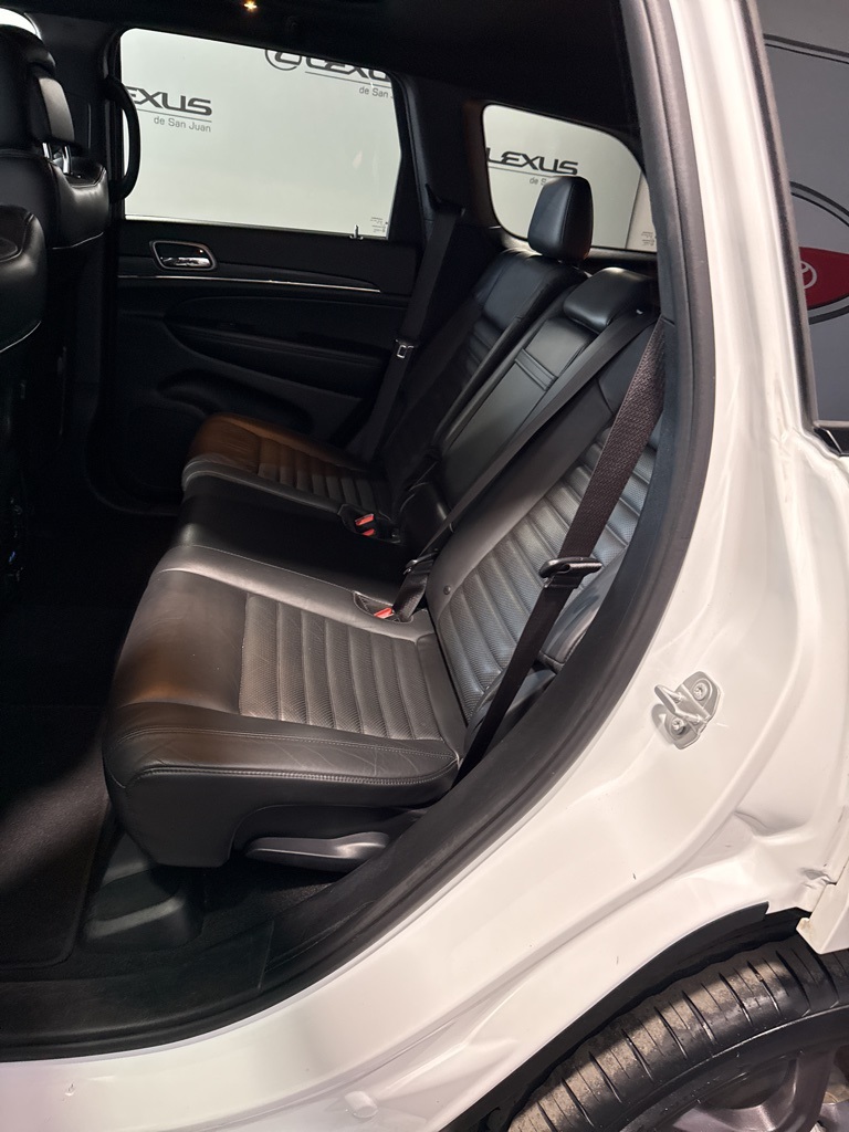 Thumbnail: 2020 Jeep Grand Cherokee - 31