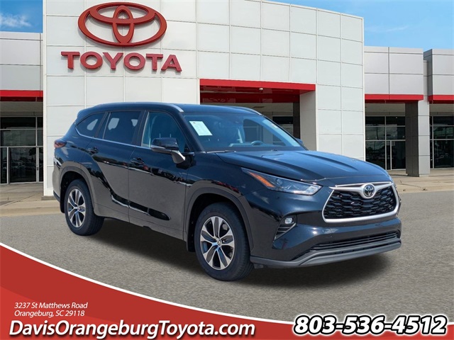 2024 Toyota Highlander XLE Black at Davis Toyota of Orangeburg
