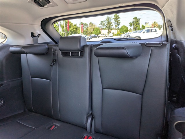 2024 Toyota Highlander XLE Black at Davis Toyota of Orangeburg