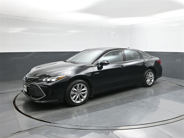 2021 Toyota Avalon Hybrid XLE FWD