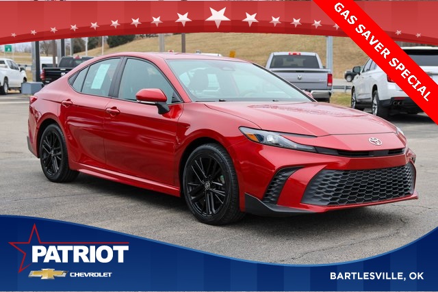 2025 Toyota Camry SE FWD