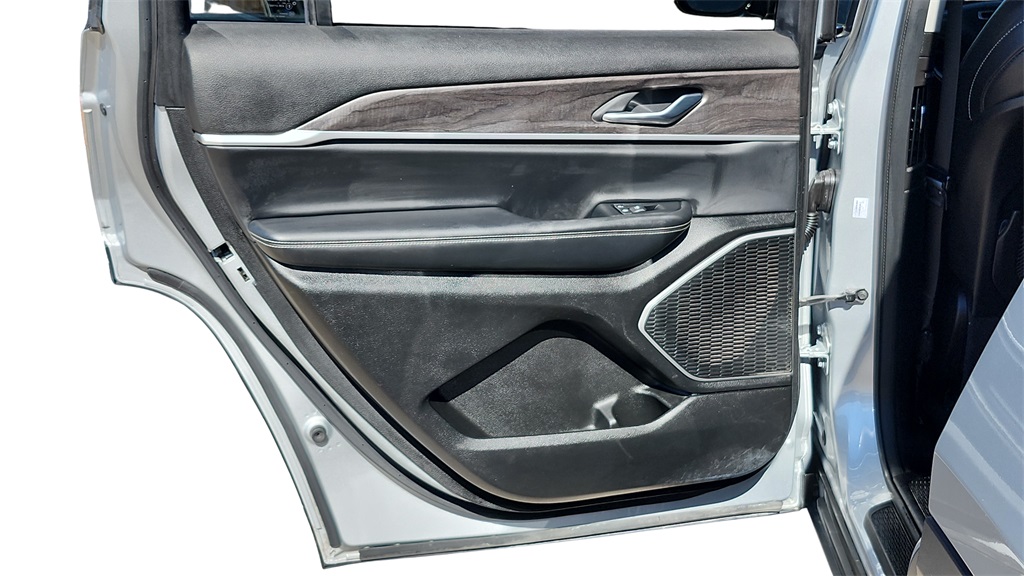 2021 Jeep Grand Cherokee L