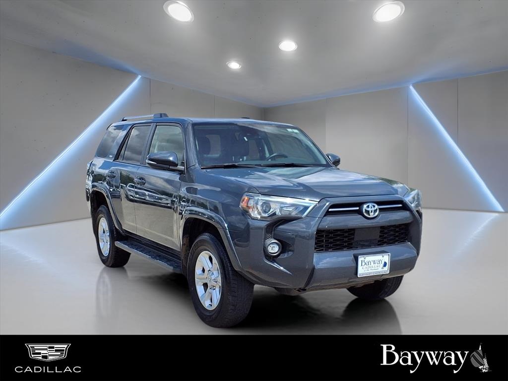 2024 Toyota 4Runner SR5 Premium - 3
