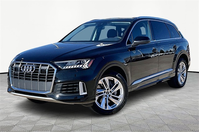 2023 Audi Q7 quattro Premium 55 TFSI