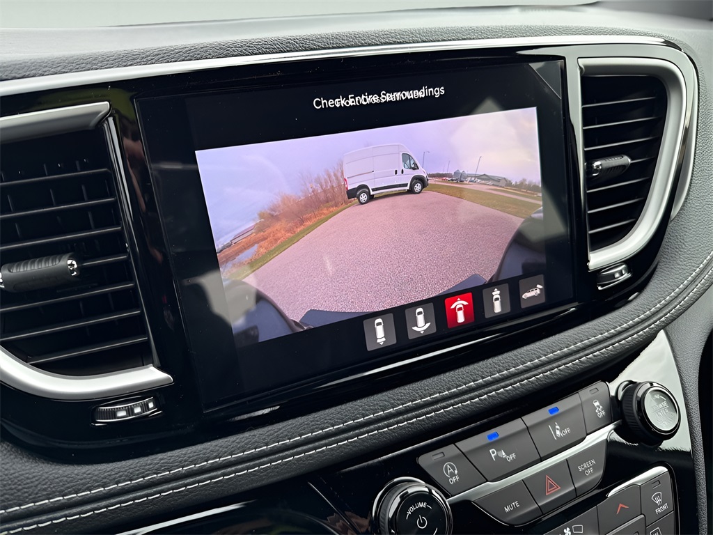 2026 Chrysler Pacifica