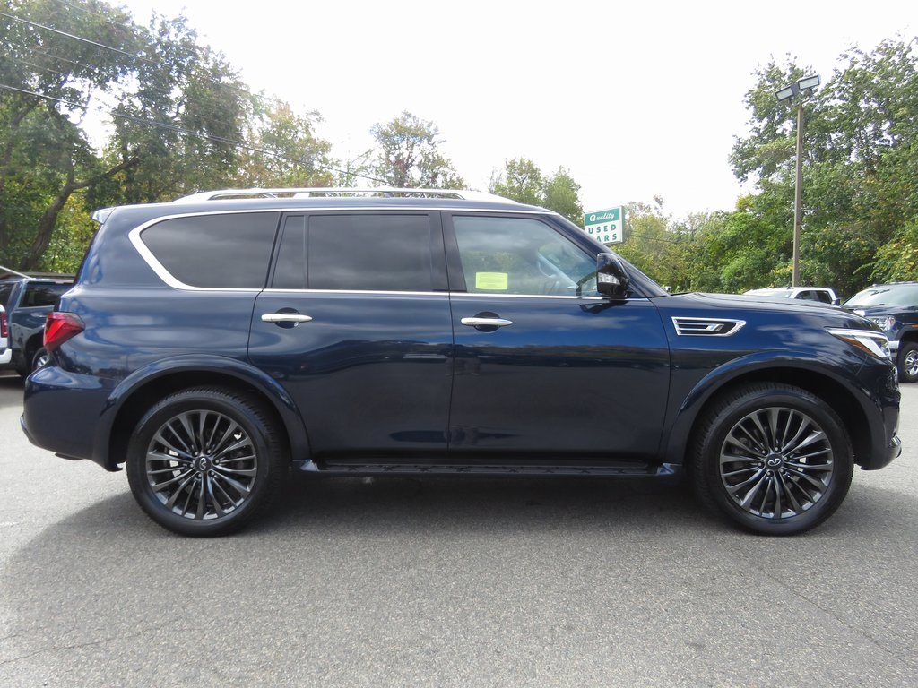 2024 Infiniti QX80 Premium Select photo 2