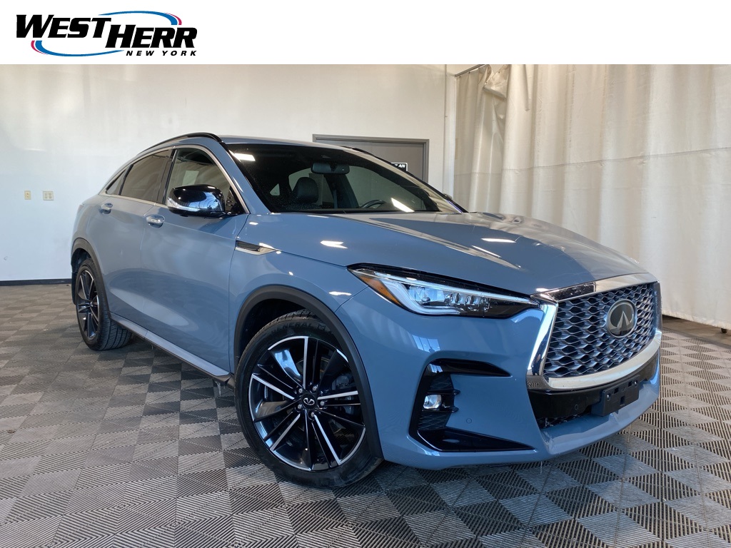 2022 INFINITI QX55 Essential AWD