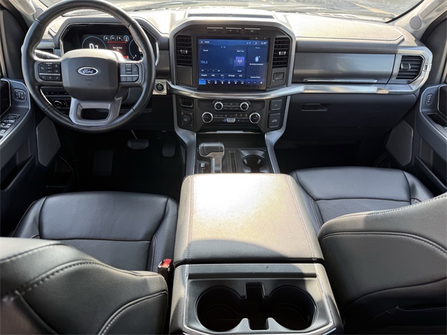 2023 Ford F-150 Lariat - 11