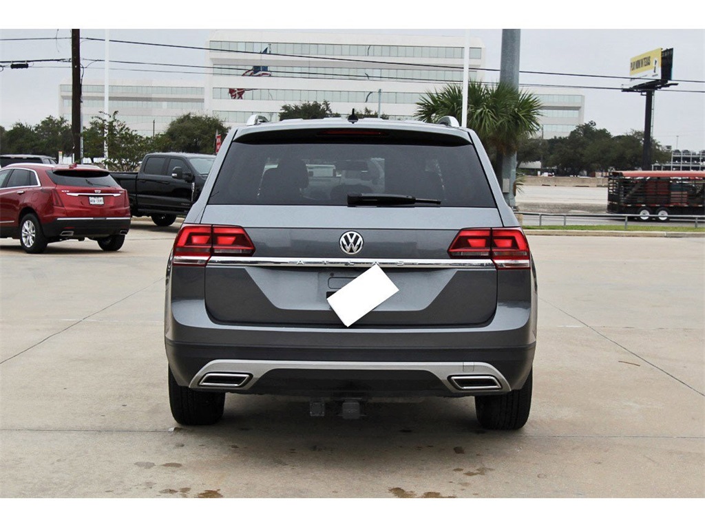 2018 Volkswagen Atlas Launch Edition Gray at DeMontrond Auto Country