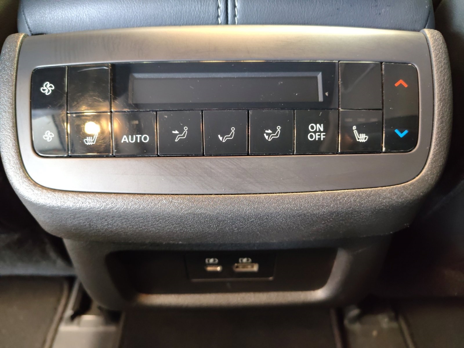 Used Car 2024 Nissan Pathfinder  Sl For Sale Under $35,000 In San Antonio, Texas