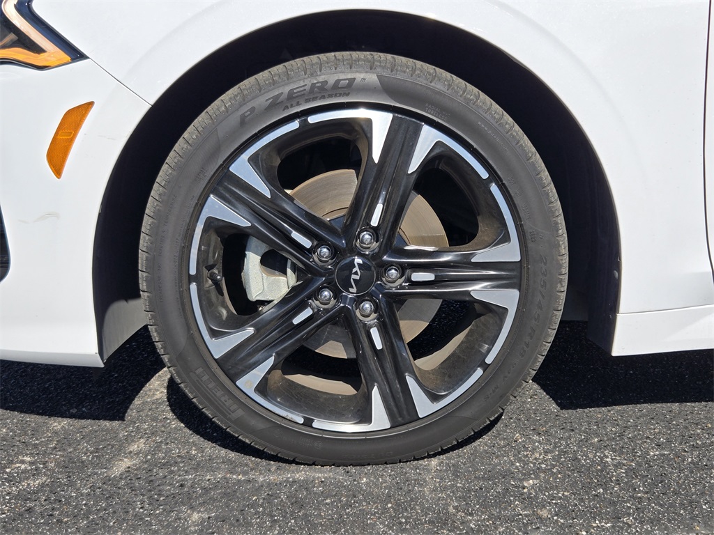 2024 Kia K5 GT-Line White at Big Star Buick GMC