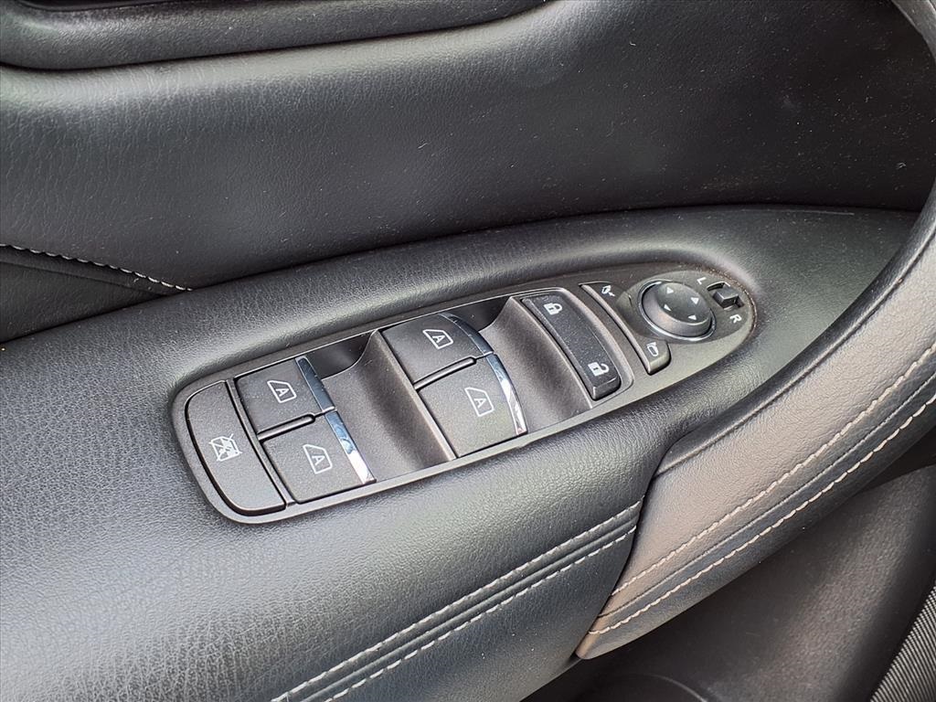 2022 INFINITI QX80 LUXE Black at Mac Haik CDJR North Houston