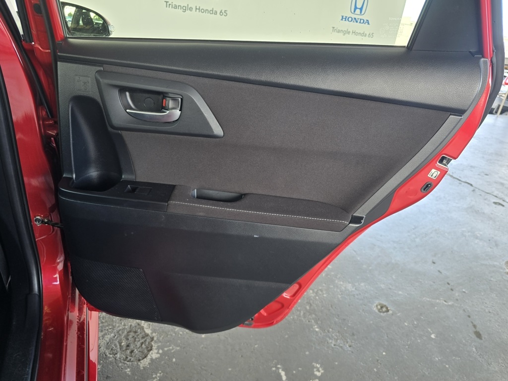 Thumbnail: 2018 Toyota Corolla iM - 13