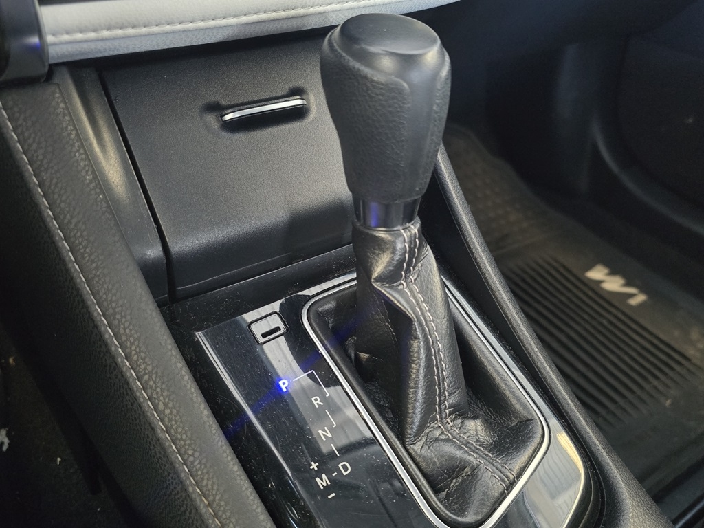 Thumbnail: 2018 Toyota Corolla iM - 17