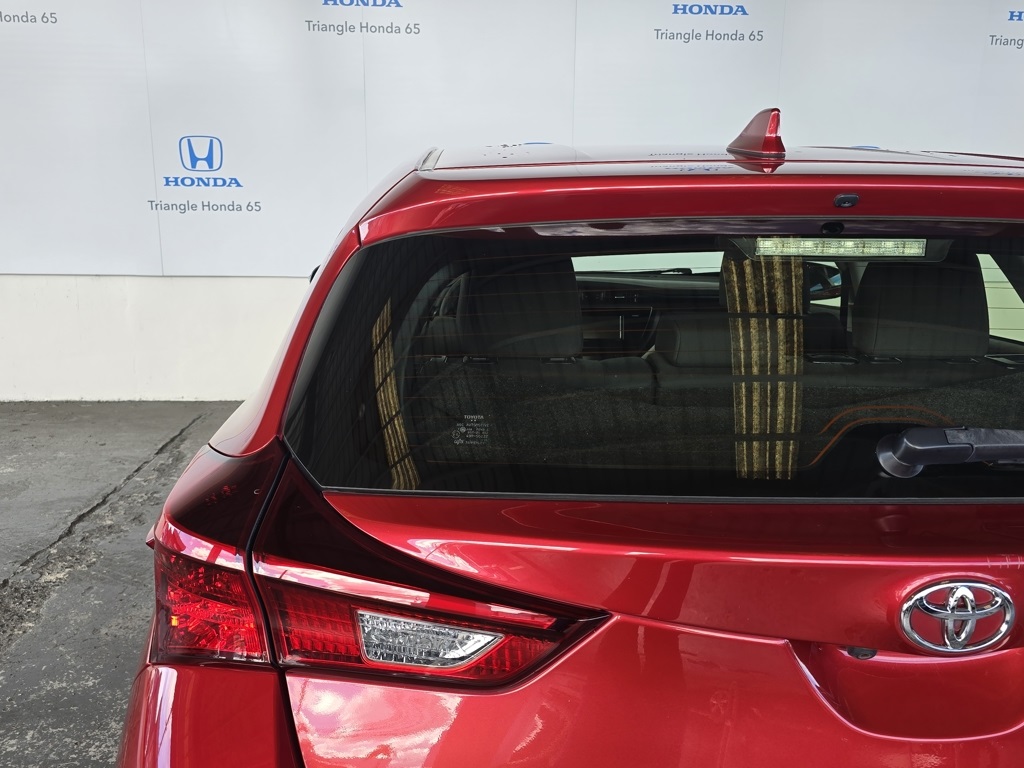 Thumbnail: 2018 Toyota Corolla iM - 27