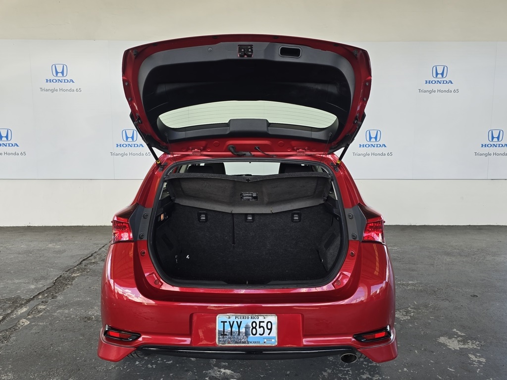 Thumbnail: 2018 Toyota Corolla iM - 31