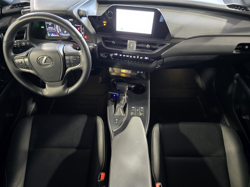 Thumbnail: 2023 Lexus UX - 30