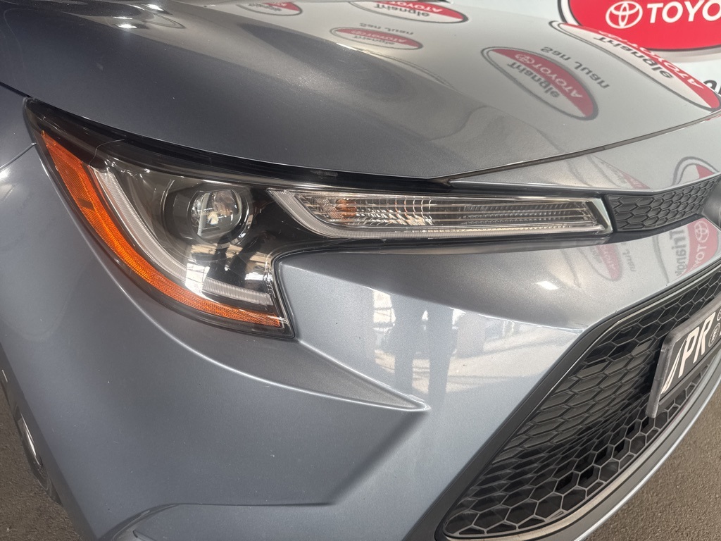 Thumbnail: 2022 Toyota Corolla - 10