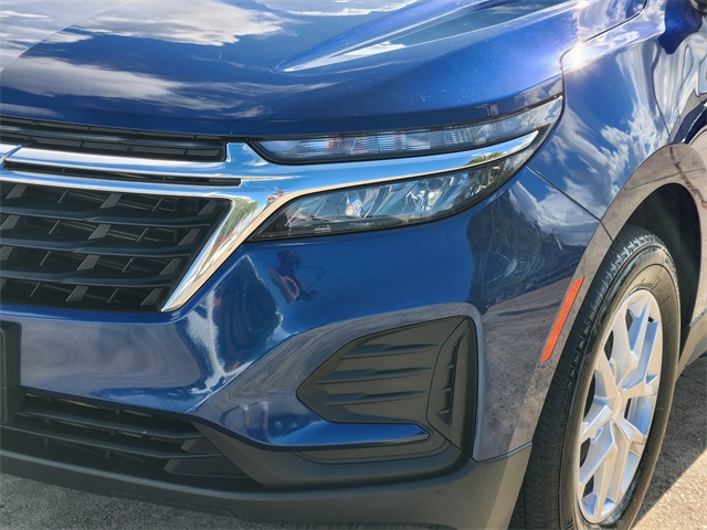 2022 Chevrolet Equinox LS - 8