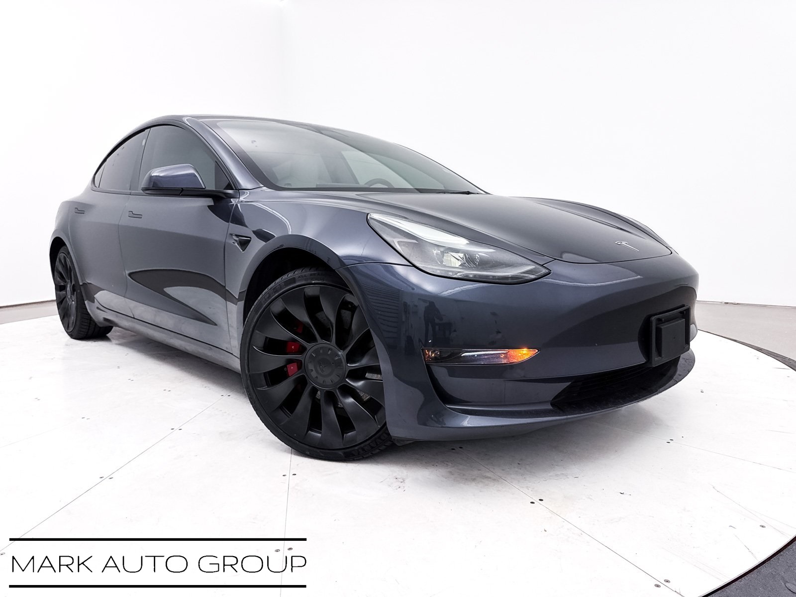 2023 Tesla Model 3 Performance