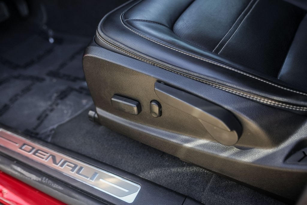 Used Car 2020 Gmc Canyon  Denali For Sale Under $35,000 In Austin, Texas